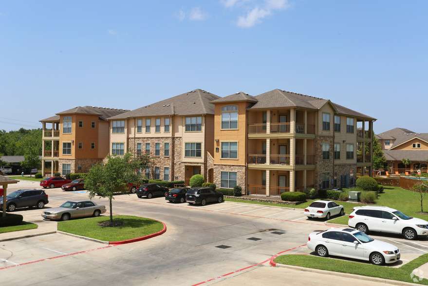 Park Avenue at Boulder Creek Apartments | 11575 Pearland Pkwy, Houston, TX 77089, USA | Phone: (877) 713-5664