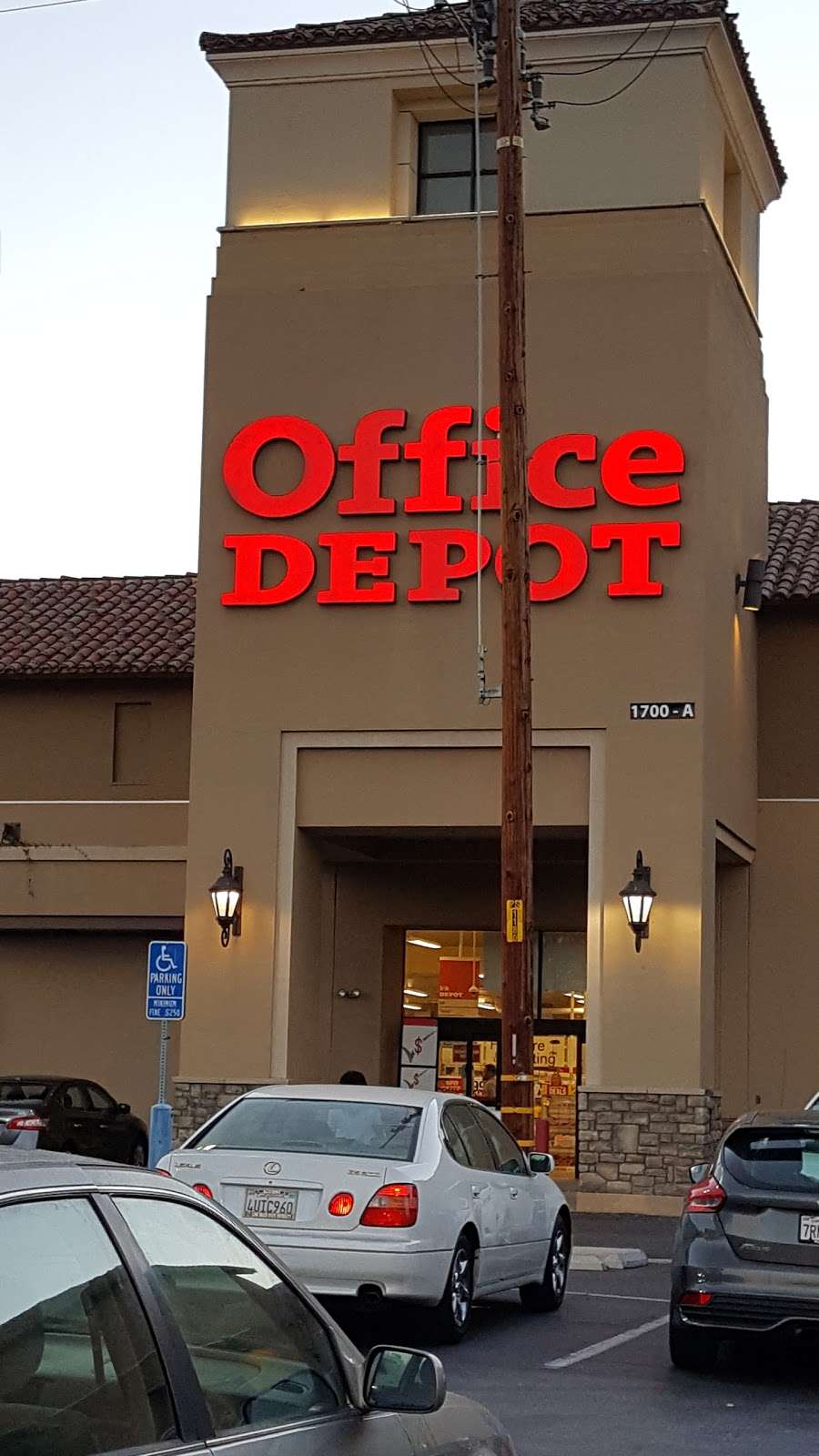 Office Depot | 1700 A Rosecrans Ave, Manhattan Beach, CA 90266 | Phone: (310) 725-0923