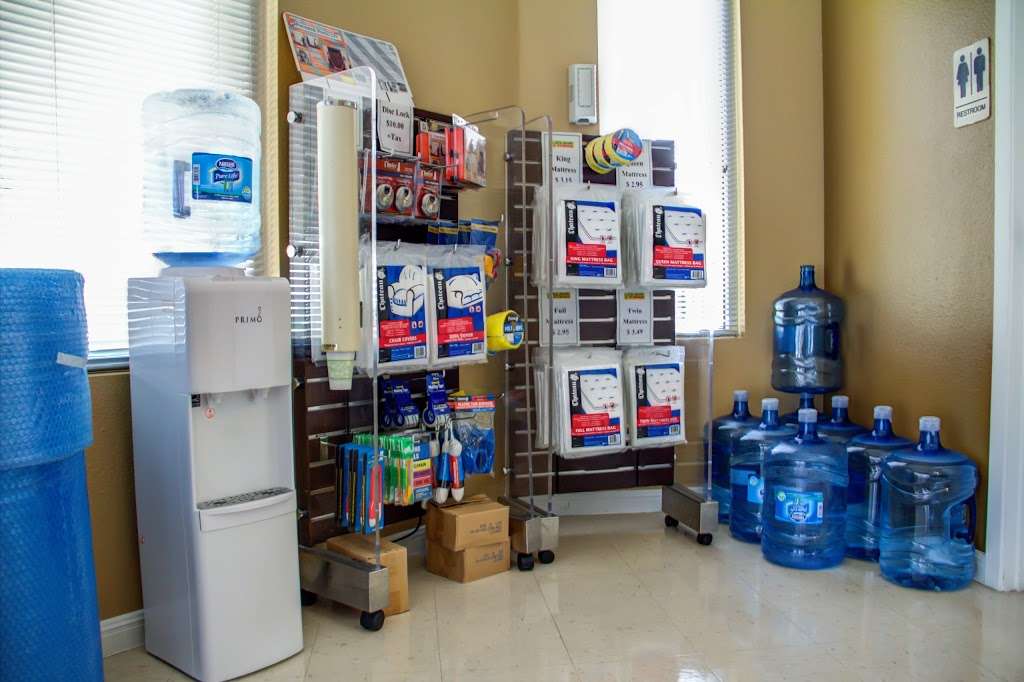 Lockaway Storage | 21703 Encino Commons, San Antonio, TX 78259, USA | Phone: (210) 904-1952