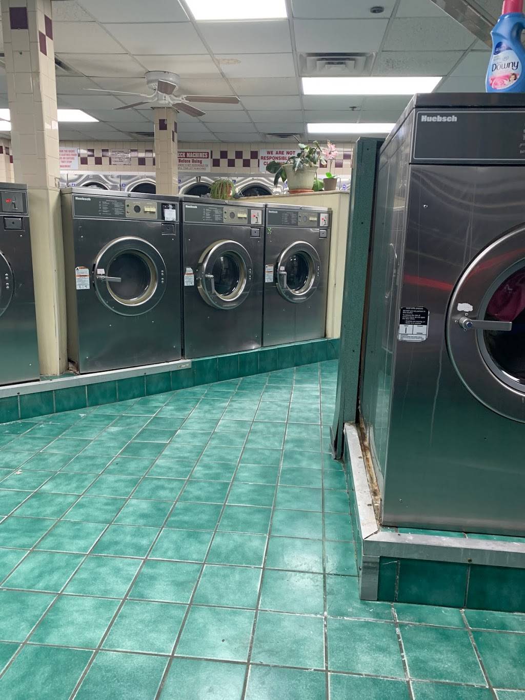 Essex Laundromat | 1316 Springfield Ave #11, Irvington, NJ 07111, USA | Phone: (973) 416-8649