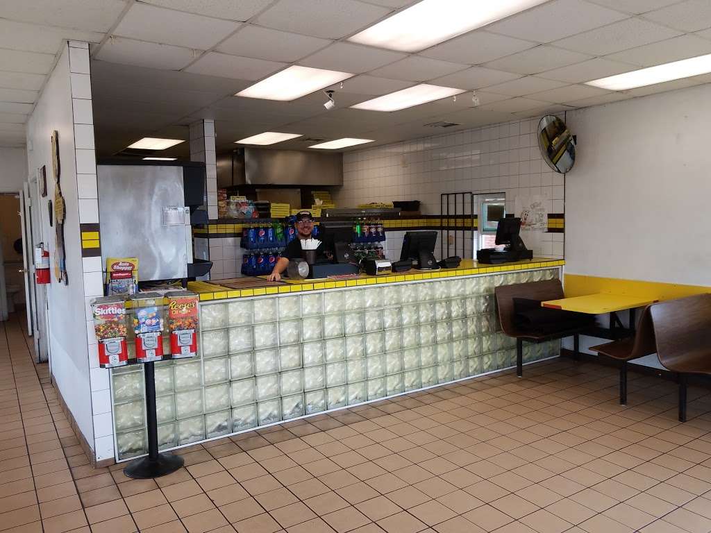 Hungry Howies Pizza | 1405 Broadway Ave N, Bartow, FL 33830, USA | Phone: (863) 533-0501