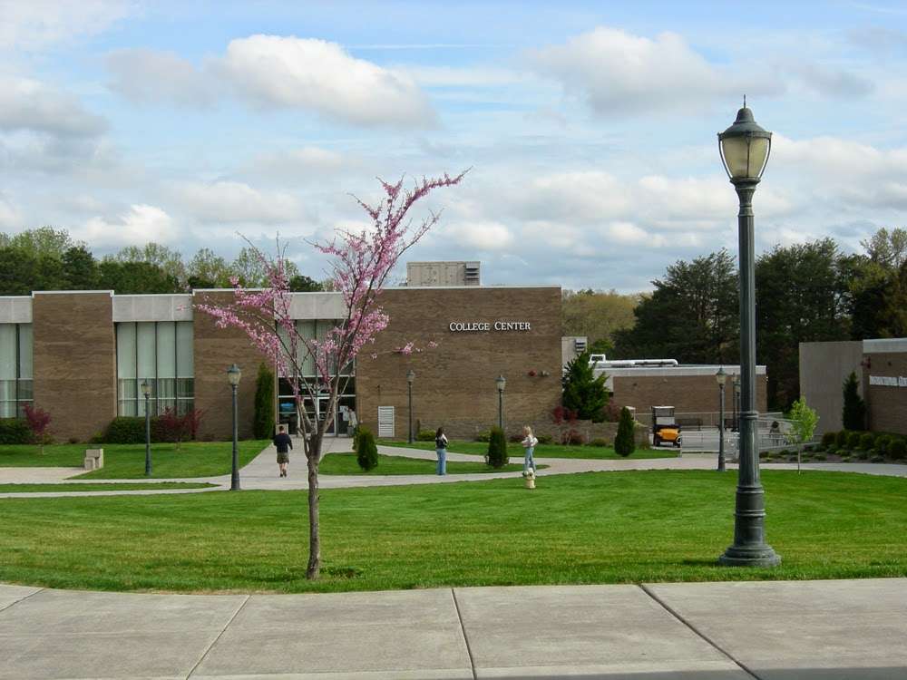 Rowan College at Gloucester County | 1400 Tanyard Rd, Sewell, NJ 08080, USA | Phone: (856) 468-5000