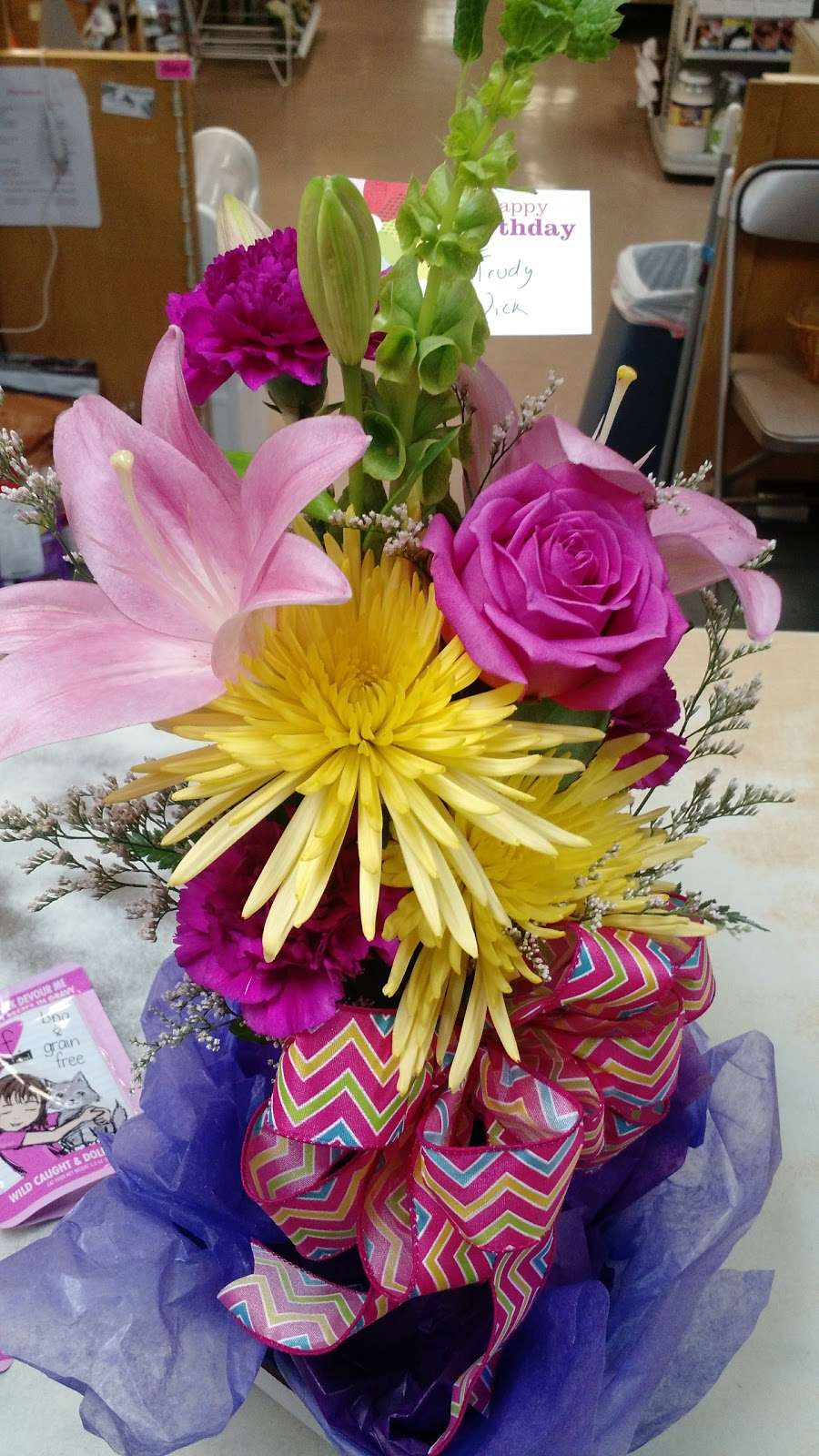 Annes Florals & Gifts | 142 Lowell Rd #6, Hudson, NH 03051, USA | Phone: (603) 889-9903