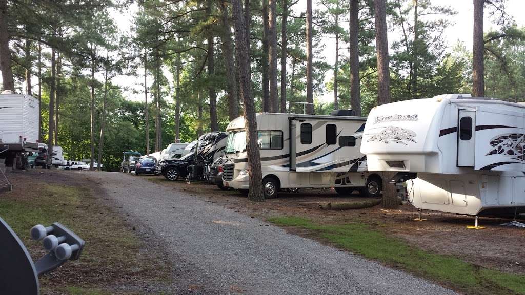 Christopher Run Campground | 6478 Zachary Taylor Hwy, Mineral, VA 23117, USA | Phone: (540) 894-4744