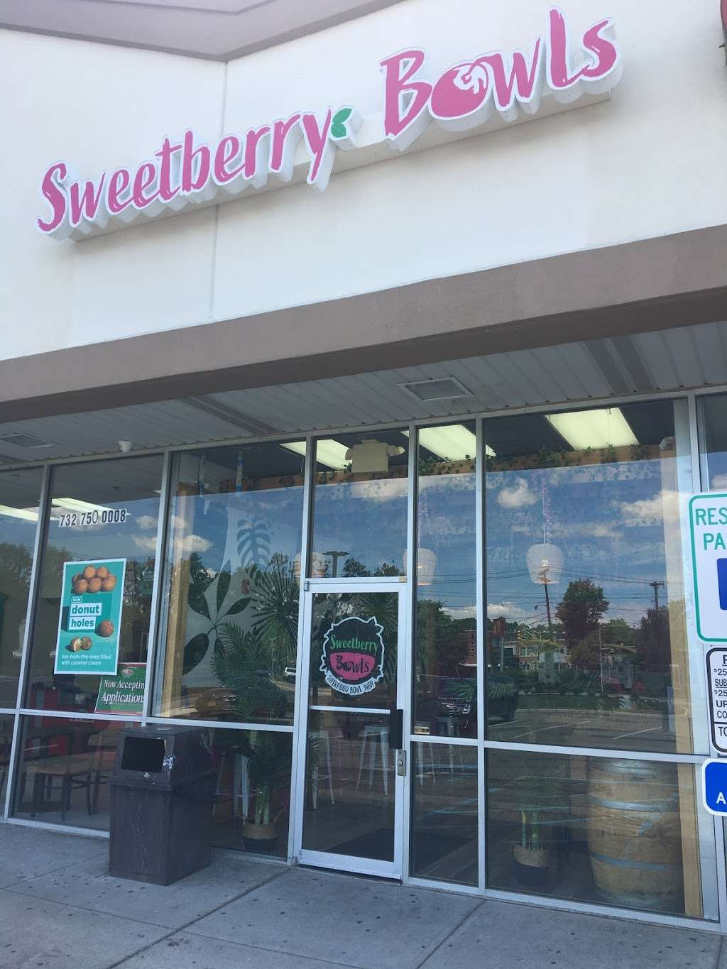 Sweetberry Bowls Woodbridge | 761 St George Ave, Woodbridge, NJ 07095, USA | Phone: (732) 874-5446