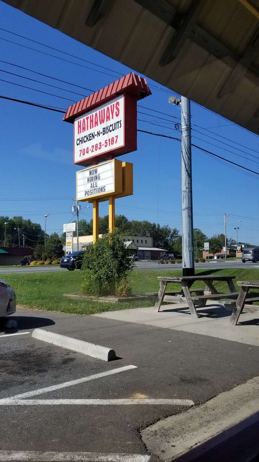 Hathaways Chicken n Biscuits | 1310 W Roosevelt Blvd, Monroe, NC 28110, USA | Phone: (704) 283-5187