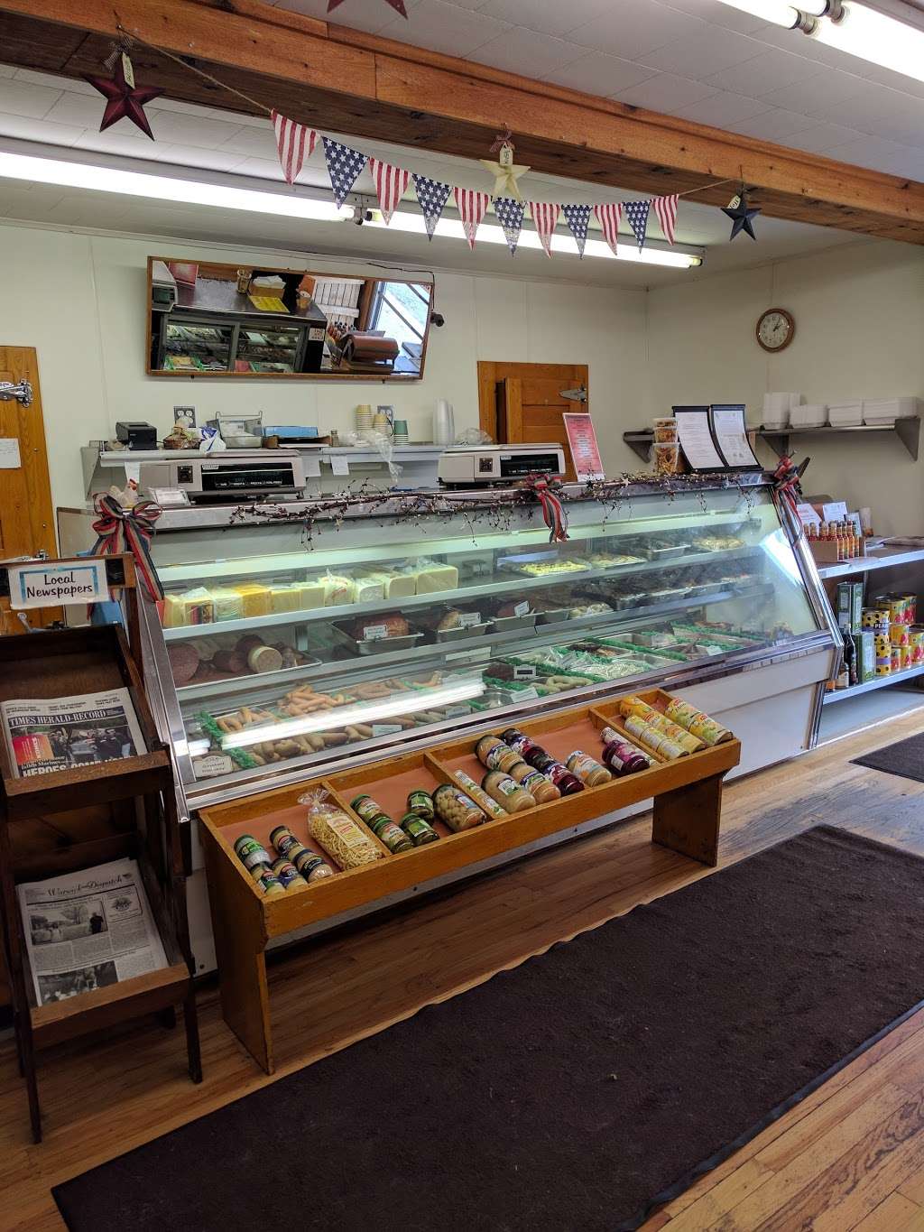 Quaker Creek Store | 767 Pulaski Hwy, Goshen, NY 10924, USA | Phone: (845) 258-4570