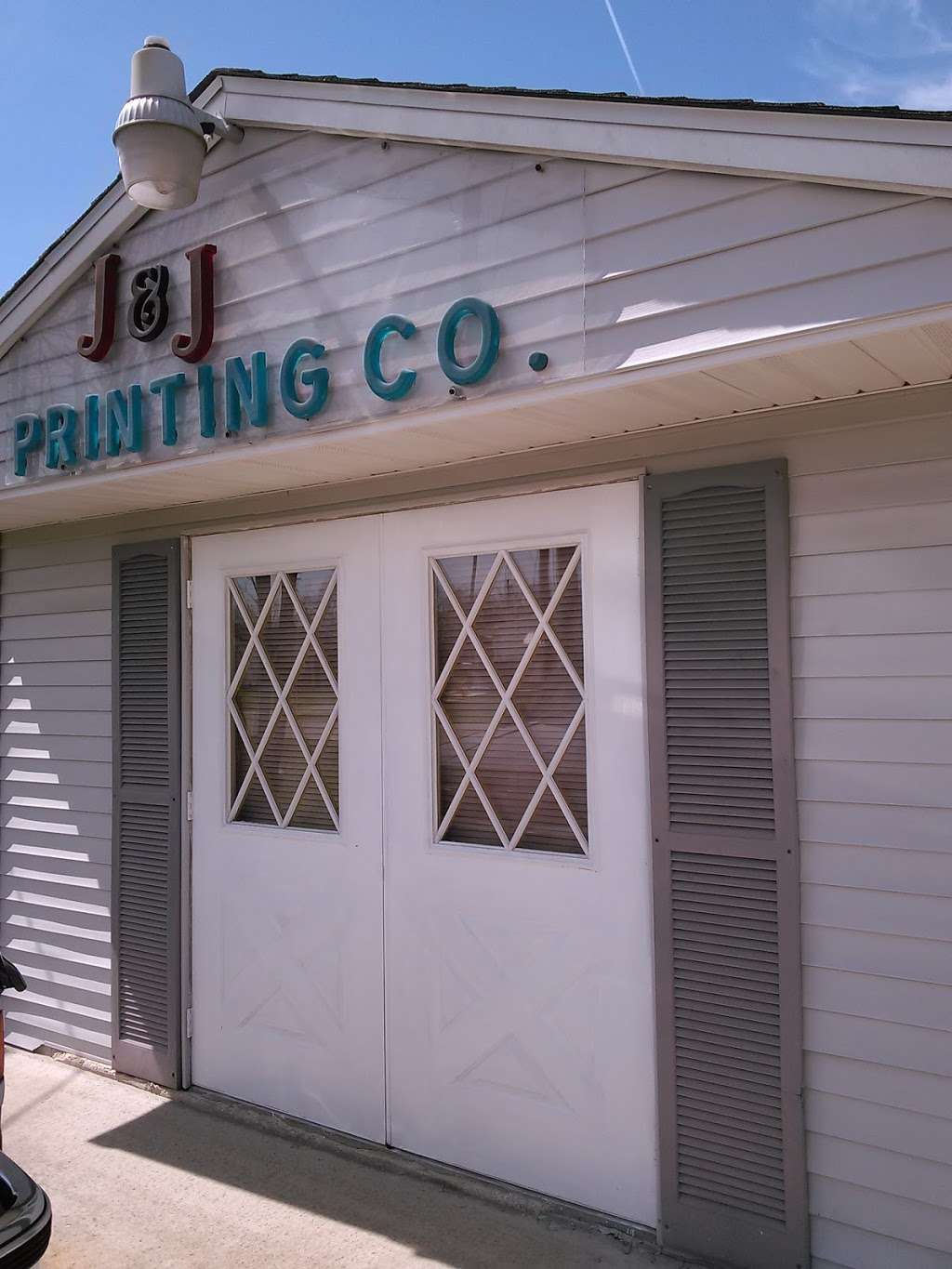 J & J Printing Co., Inc. | 2107 State St, Anderson, IN 46012, USA | Phone: (765) 642-6642