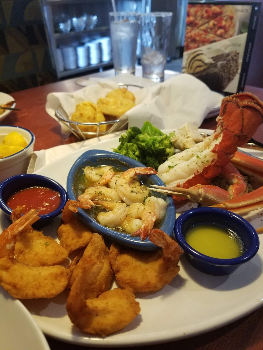 Red Lobster | 3360 Camp Creek Pkwy, Atlanta, GA 30344, USA | Phone: (404) 494-9170