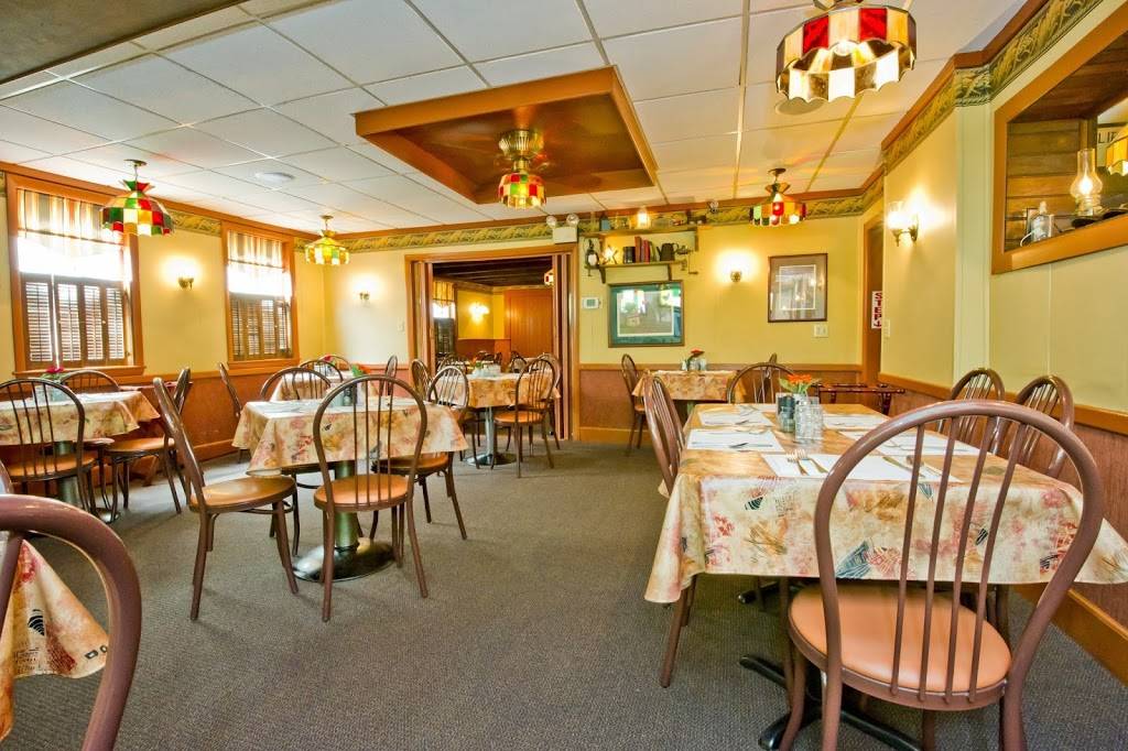 Mosbys Pub | 215 E Main St, Mount Joy, PA 17552, USA | Phone: (717) 653-5775