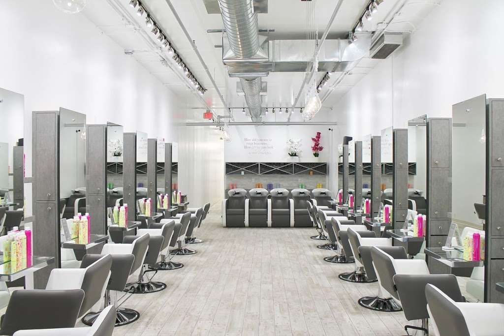 Blo Me Away Blow Dry Bar | 1926 Jericho Turnpike A, East Northport, NY 11731 | Phone: (631) 606-0104