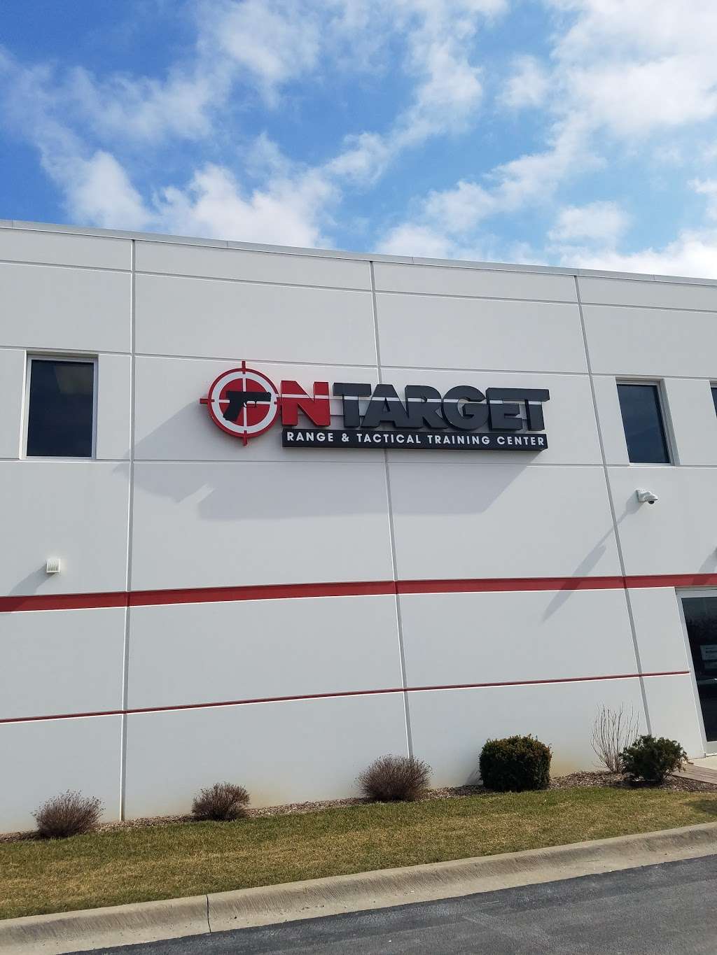 On Target Range & Tactical Training Center | 560 Beechcraft Ln, Crystal Lake, IL 60012 | Phone: (815) 477-2020