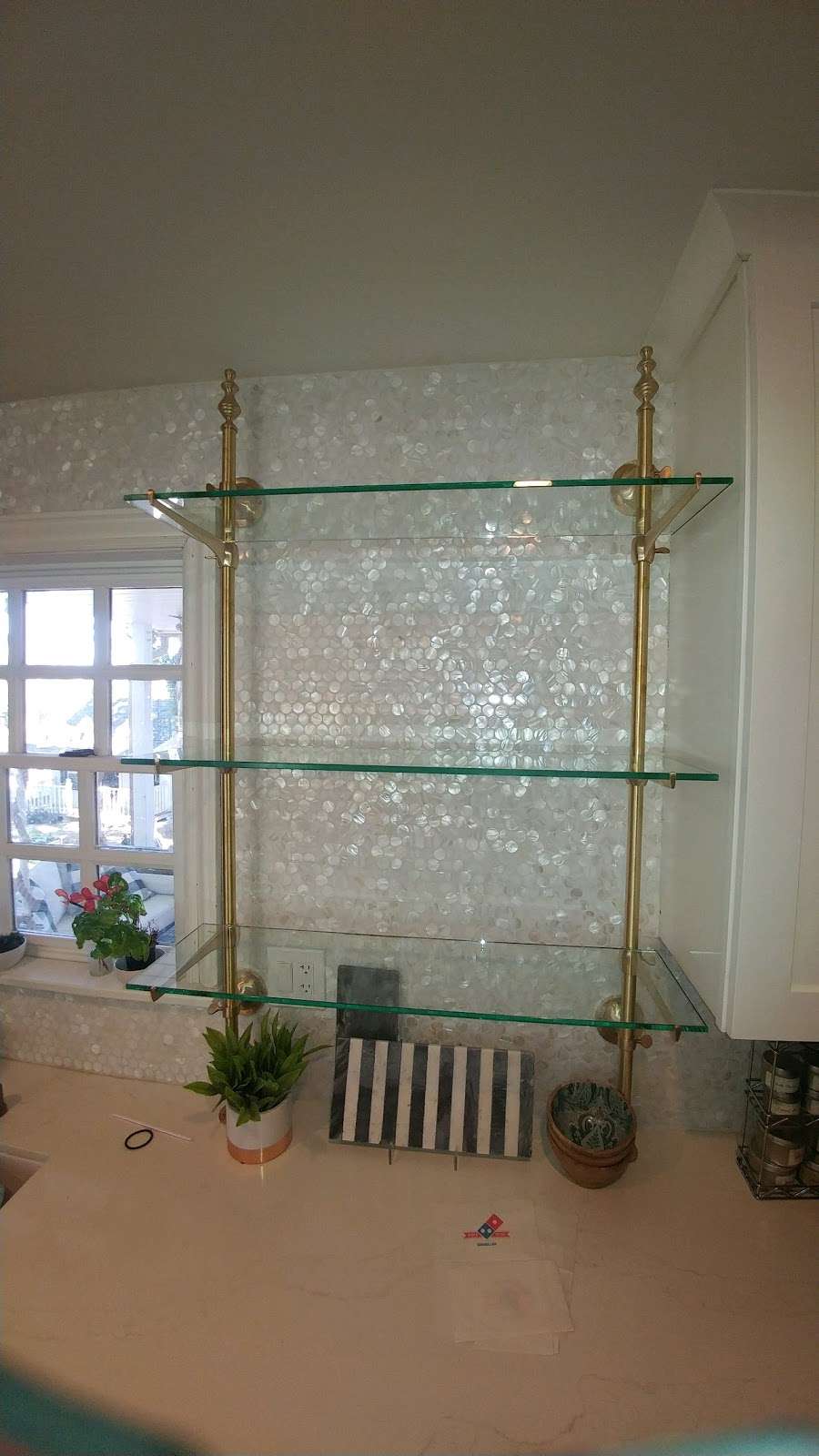 The Glass Guru | 1340 Wabash Ave, Mentone, CA 92359, USA | Phone: (909) 894-6207