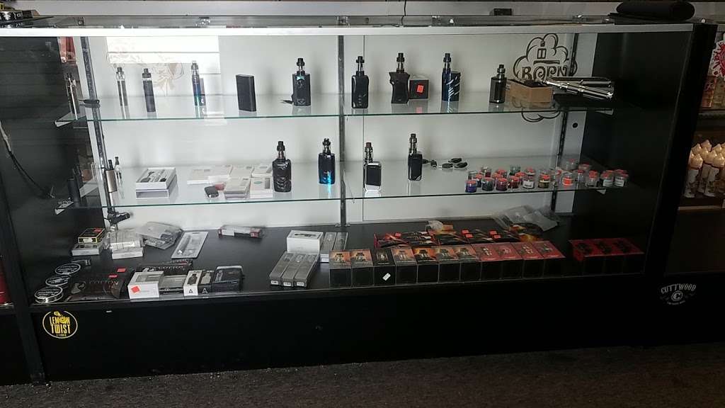 VAPE SHOP | 4603 S Harding St, Indianapolis, IN 46217, USA | Phone: (317) 986-4764