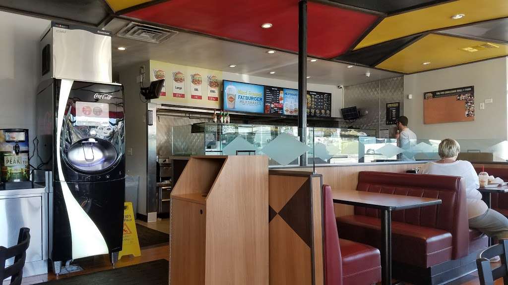 Fatburger | 1698 S Pacific Coast Hwy, Redondo Beach, CA 90277 | Phone: (310) 316-9205