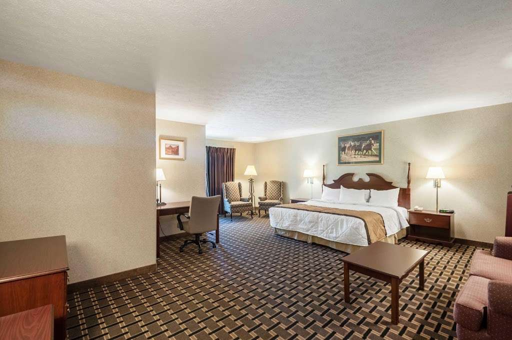 Rodeway Inn & Suites | 741 E Washington St Rodeway, Charles Town, WV 25414, USA | Phone: (304) 725-2081