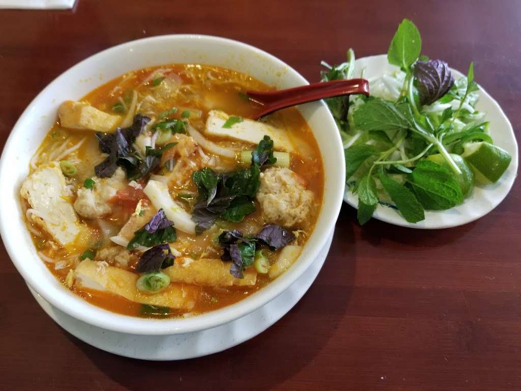 Da Nang Tourane Vietnamese | 4393 Hillcrest Ave, Antioch, CA 94531, USA | Phone: (925) 206-4412