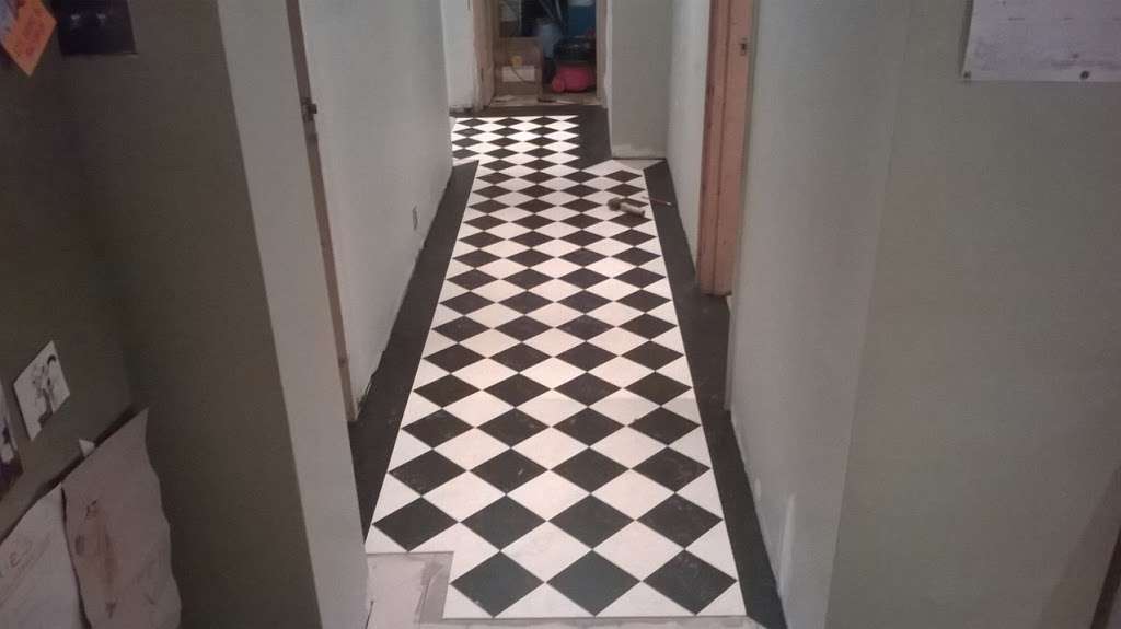 Style Flooring Design Ltd | 47 Somerset Rd, Redhill RH1 6LT, UK | Phone: 01737 225384