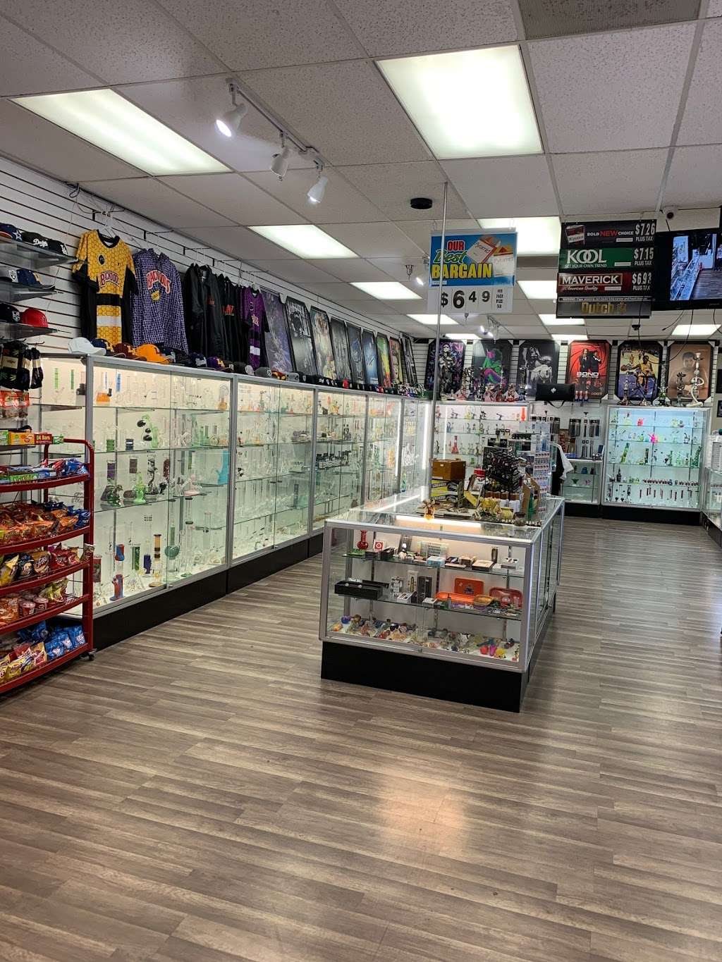 Rodeo Smoke Shop Moreno Valley | 14910 Perris Blvd, Moreno Valley, CA 92553 | Phone: (951) 243-8277