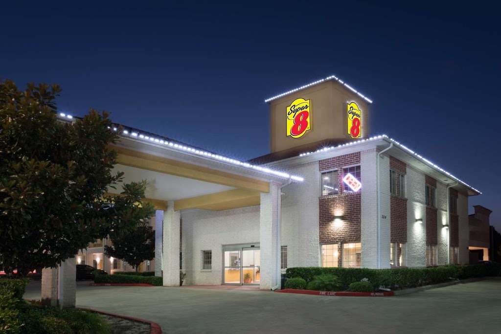 Super 8 by Wyndham Rosenberg TX | 3314 1st St, Rosenberg, TX 77471, USA | Phone: (832) 535-2082