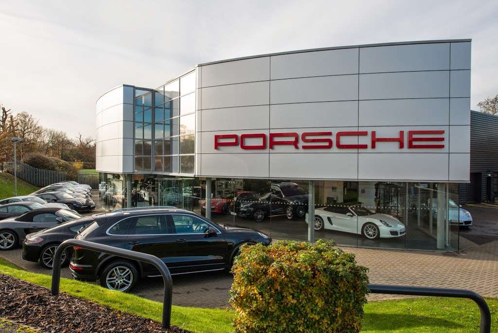 Porsche Centre Tonbridge | Brook Farm, Five Oak Green Rd, Tonbridge TN11 0QN, UK | Phone: 01732 361222