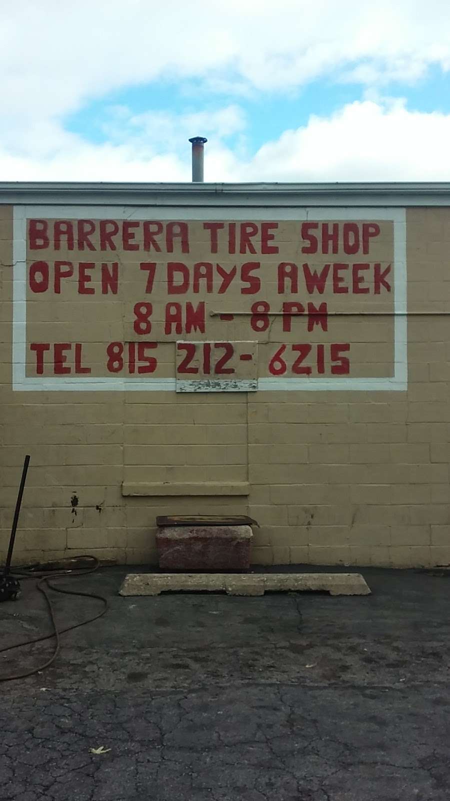 Barrera Tire Shop | 2000 E Maple St, Kankakee, IL 60901, USA | Phone: (815) 212-6215