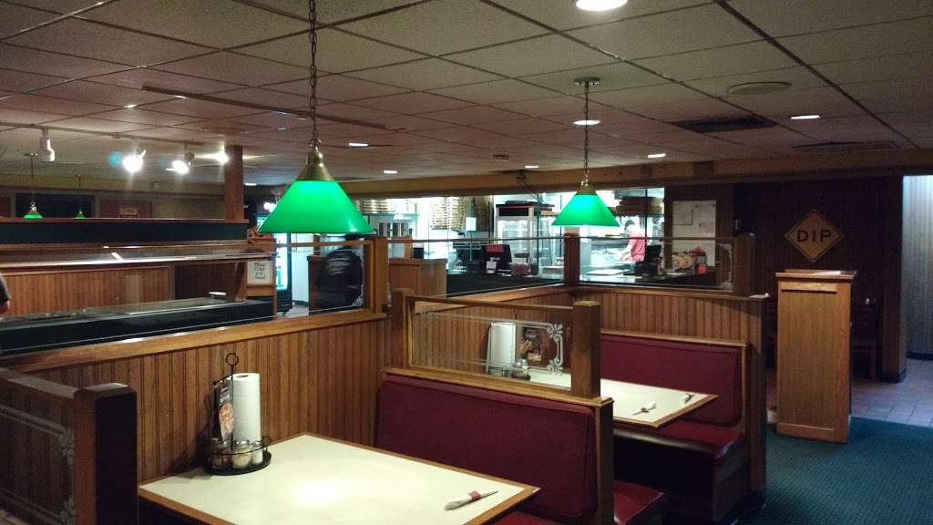 Pizza Hut | 1396 Dual 40 Hwy, Hagerstown, MD 21740, USA | Phone: (301) 739-2100