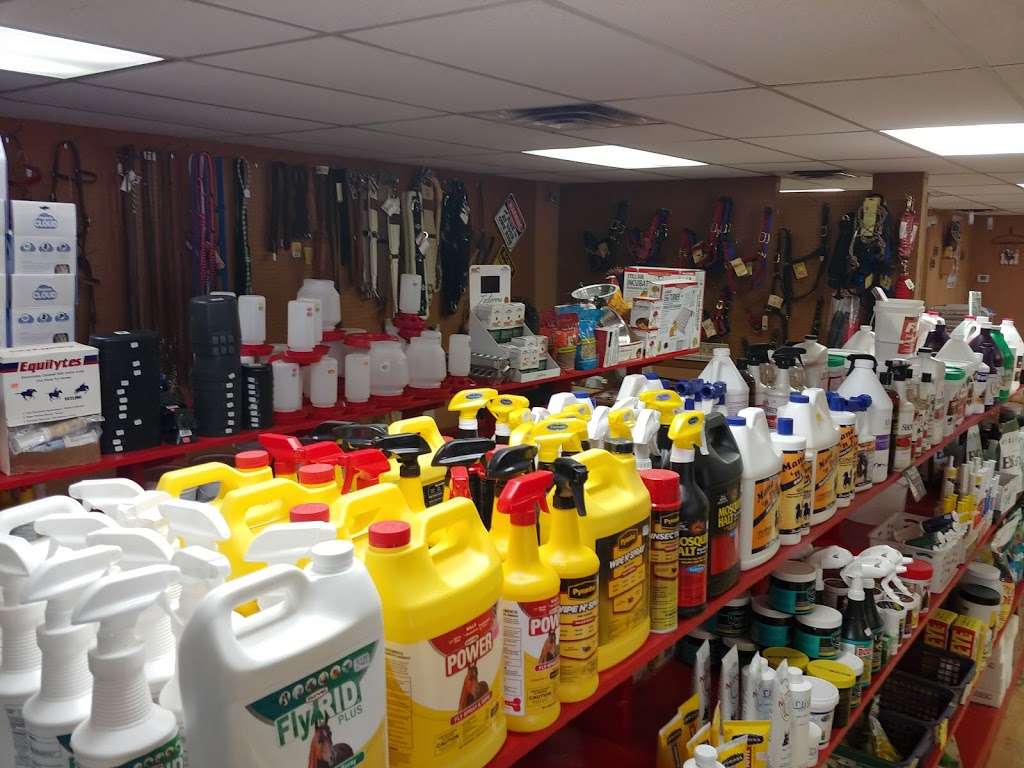 Santa Maria Feed Store | 3836 S 67th Ave, Phoenix, AZ 85043, USA | Phone: (623) 936-8203