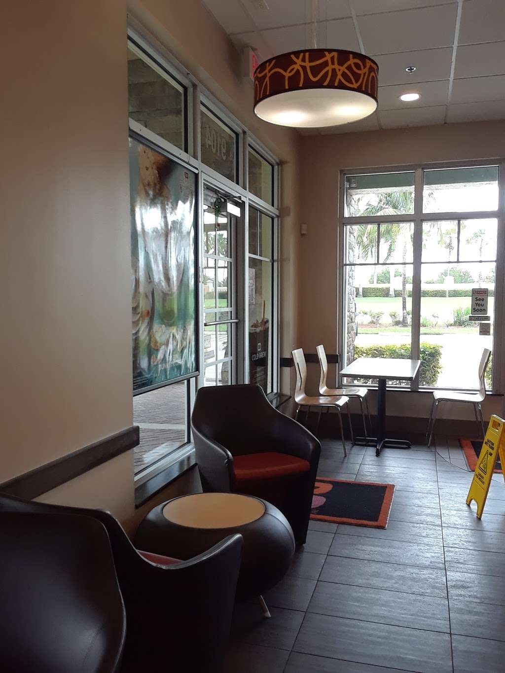 Dunkin Donuts | 9104 Forest Hill Blvd, Wellington, FL 33414, USA | Phone: (561) 355-5245