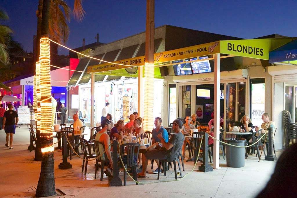Blondies Sports Bar | 229 S Fort Lauderdale Beach Blvd, Fort Lauderdale, FL 33316, USA | Phone: (954) 728-9801
