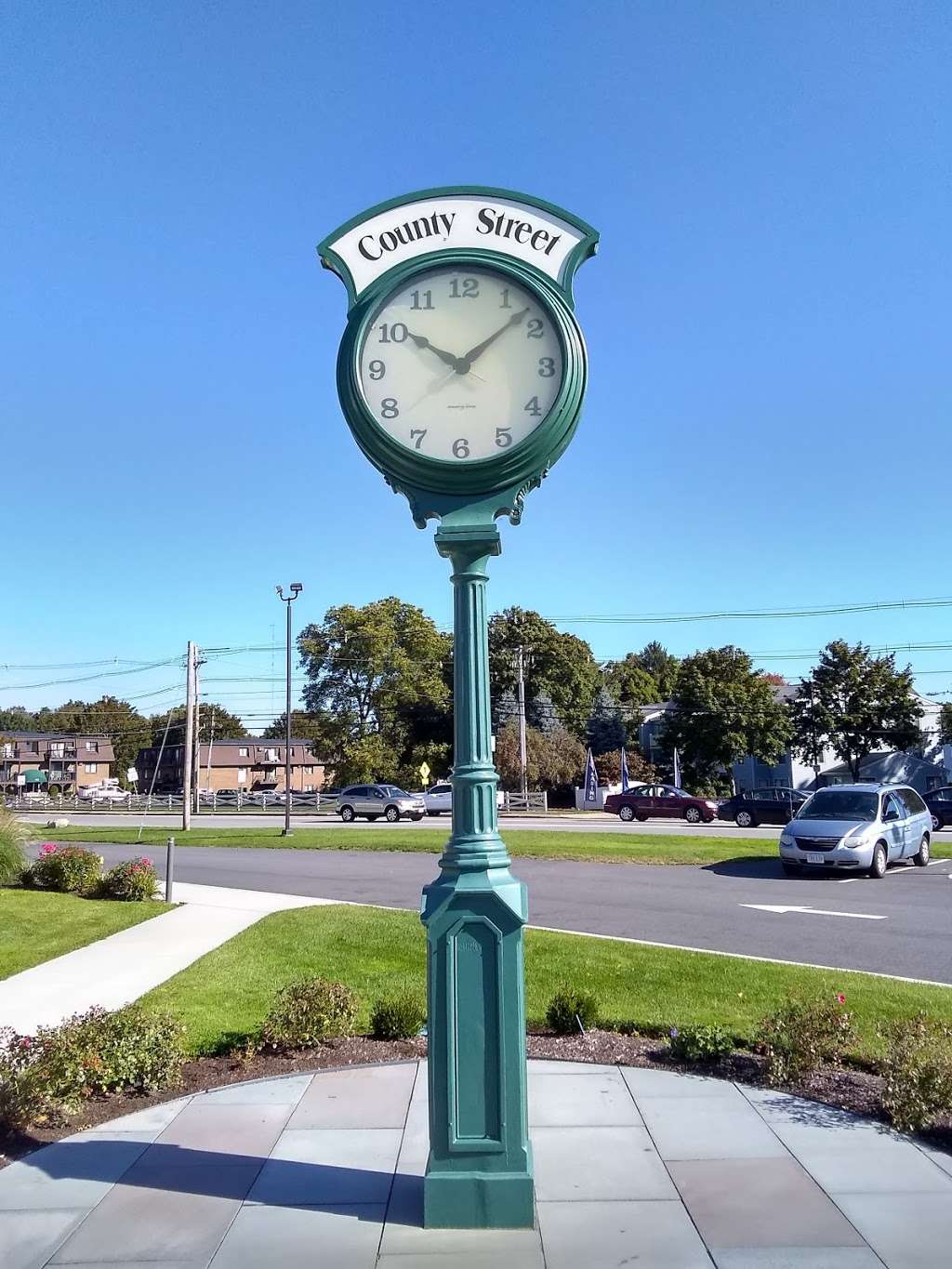 Bristol County Savings Bank | 851 County St, Taunton, MA 02780, USA | Phone: (508) 824-1756