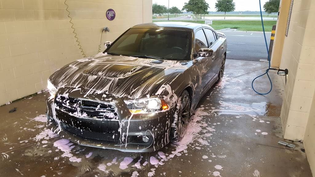 MacDill Car Wash | 7115 Kingfisher St, Tampa, FL 33621, USA | Phone: (813) 840-2709