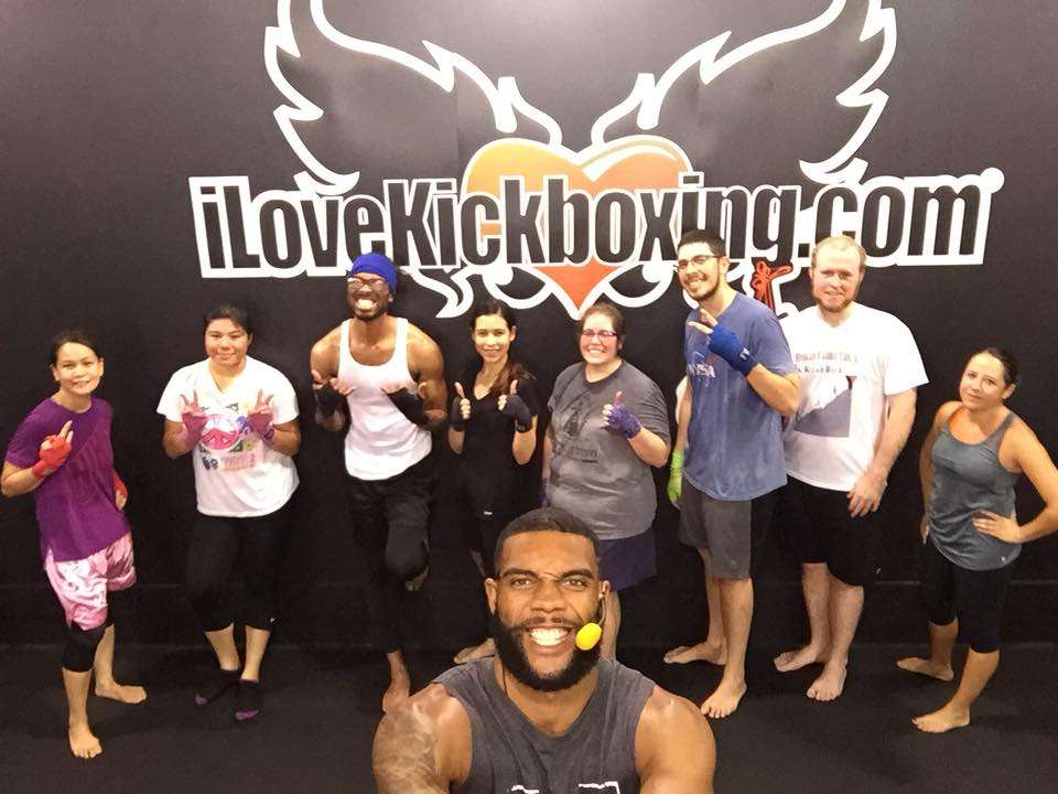 iLoveKickboxing - Houston Memorial | 8404 Katy Fwy Suite 400, Houston, TX 77024, USA | Phone: (832) 342-9100