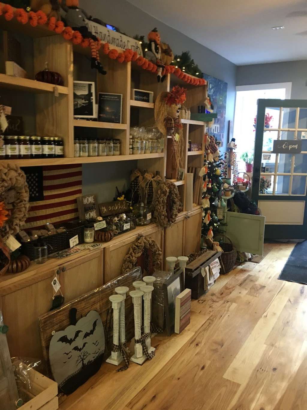 Battle Grounds Bakery & Coffee | 180 High St, Harpers Ferry, WV 25425, USA | Phone: (304) 535-8583