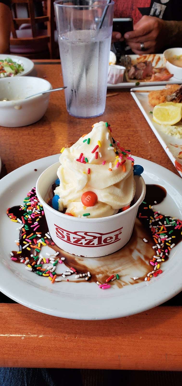 Sizzler | 6730 Rosemead Blvd, Pico Rivera, CA 90660 | Phone: (562) 949-4511