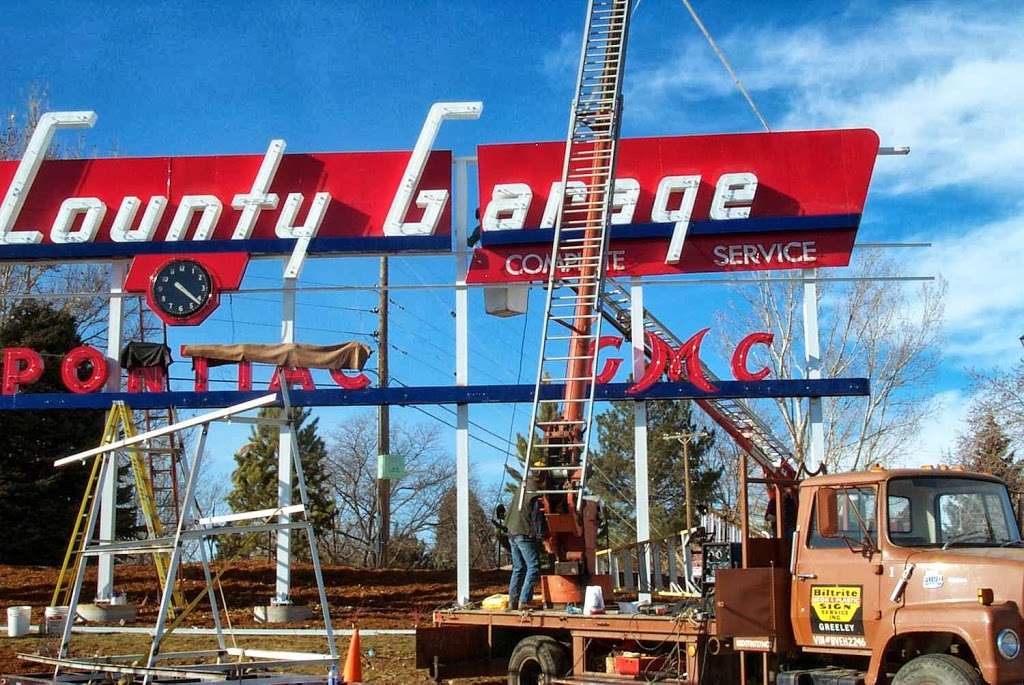 Biltrite Sign Service Inc | 4315 Industrial Pkwy, Evans, CO 80620 | Phone: (970) 353-3811