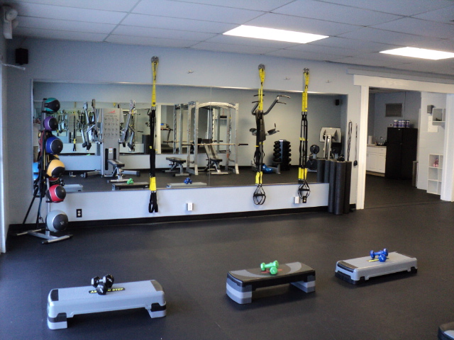 FIT Personal Training and Group Fitness | 11725, 11727 N Armenia Ave, Tampa, FL 33612 | Phone: (813) 644-7106