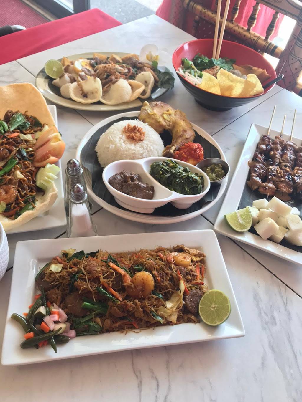 WARUNG Indonesian Halal Restaurant | 5382 Buford Hwy NE A, Doraville, GA 30340, USA | Phone: (678) 395-3308