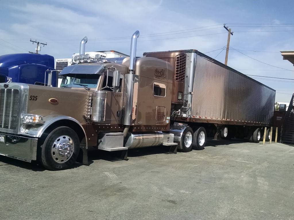 Tapia Trucking Inc | 2135 W Esther St, Long Beach, CA 90813, USA | Phone: (562) 437-2500