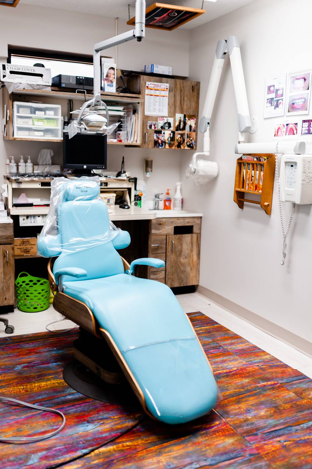 Wakim Cosmetic & Family Dental Group | 710 N Woodchuck St, Wichita, KS 67212, USA | Phone: (316) 721-4477