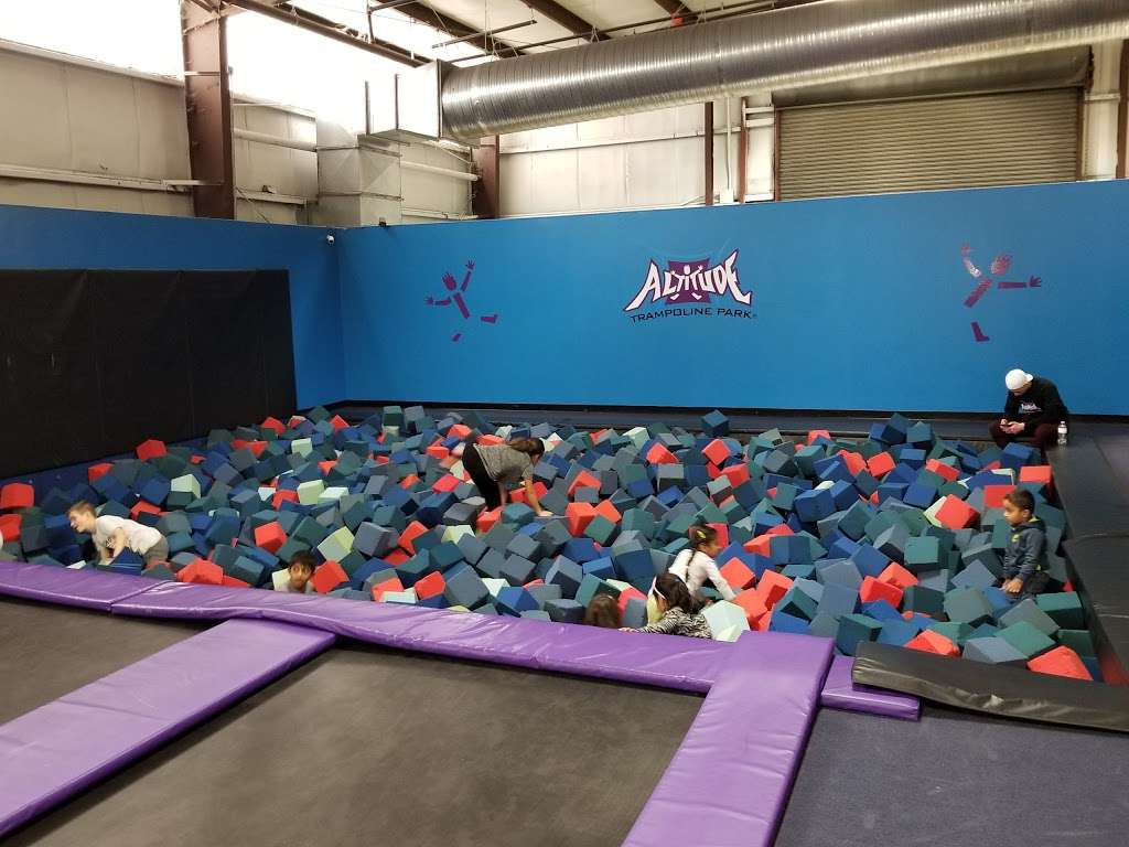 Altitude Trampoline Park - Hainesport | 5 Mary Way, Hainesport, NJ 08036, USA | Phone: (609) 914-4470