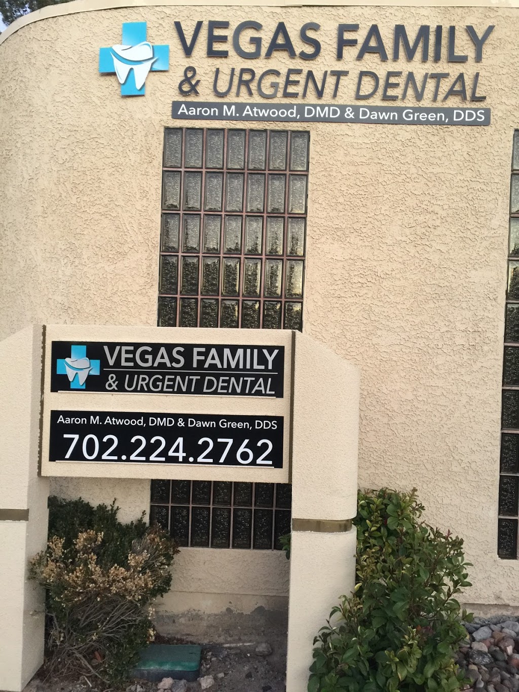 Dr. Dawn L. Green, DDS | 2840 E Flamingo Rd suite g, Las Vegas, NV 89119, USA | Phone: (702) 369-7444