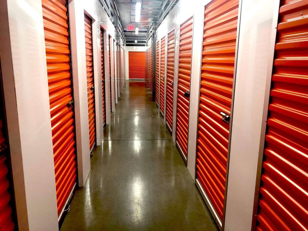 Public Storage | 4725 N 43rd Ave, Phoenix, AZ 85031, USA | Phone: (623) 432-9321