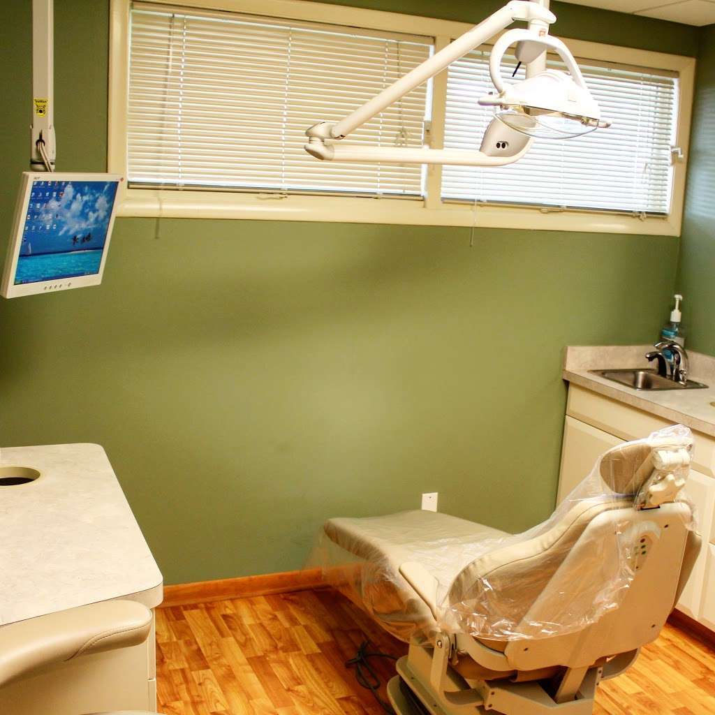 New Lenox Dental Group | 1600 W Lincoln Hwy, New Lenox, IL 60451 | Phone: (815) 485-2345