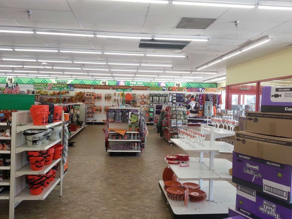 Dollar Tree | 7540 N Western Ave, Chicago, IL 60645, USA | Phone: (773) 743-8452