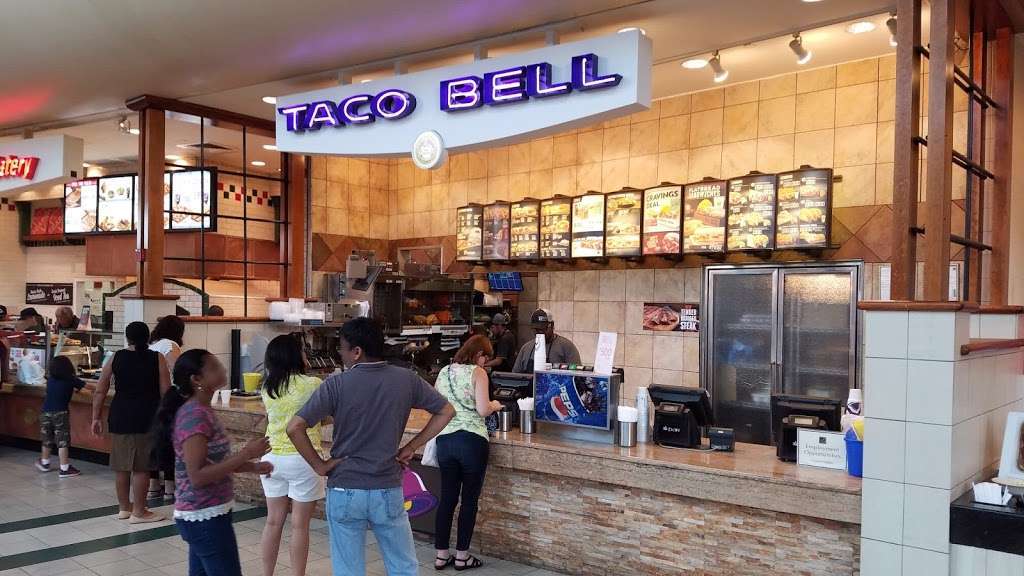 Taco Bell | 21100 Dulles Town Cir, Dulles, VA 20166 | Phone: (703) 969-3980