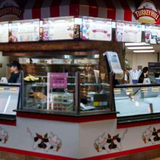 Turkey Hill Ice Creamery | 6172 Paradise Valley Rd, Cresco, PA 18326, USA | Phone: (570) 839-8634