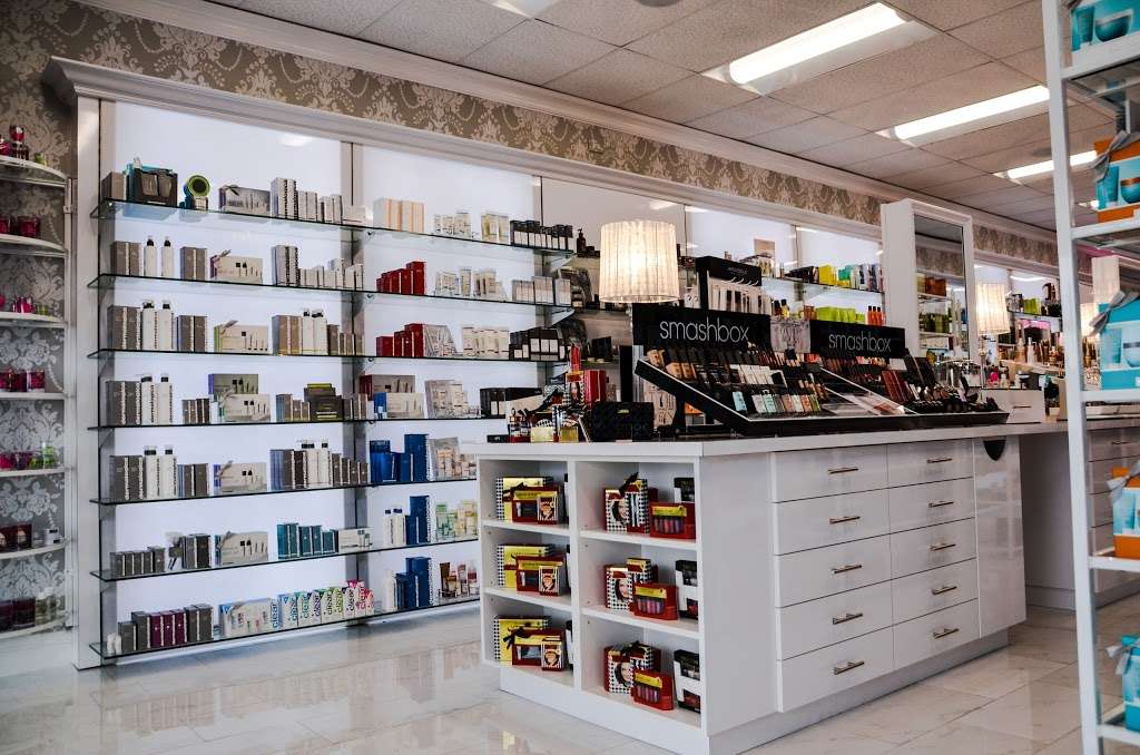 Planet Beauty Westlake Village / Thousand Oaks | 140 Promenade Way, Thousand Oaks, CA 91362, USA | Phone: (805) 494-0944