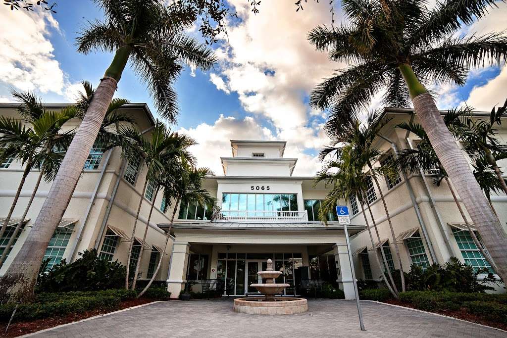 Eisenman & Eisenman, M.D., Advanced Gastro Consultants | 5065 FL-7, Lake Worth, FL 33449, USA | Phone: (561) 753-7487