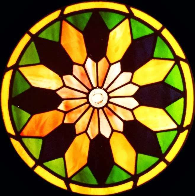 Brady Stained Glass | Tye Land, Tye Common Road, Little Burstead, Billericay CM12 9SB, UK | Phone: 01277 655535